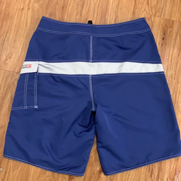 COPY - Quiksilver Swim Short W36 - Picture 2 of 4